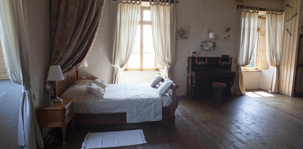 Logis De Riparfonds Bed & Breakfast Bressuire Exterior foto