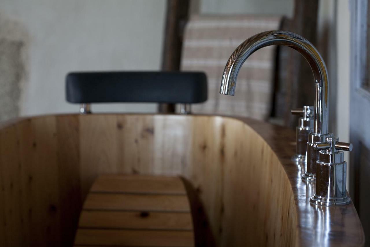 Logis De Riparfonds Bed & Breakfast Bressuire Cameră foto